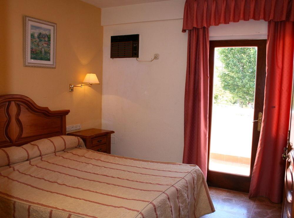 Hotel Tematico Costa Del Sol Torremolinos Ngoại thất bức ảnh