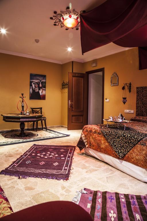 Hotel Tematico Costa Del Sol Torremolinos Ngoại thất bức ảnh